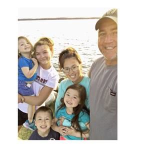 Meet your Posher, Holly